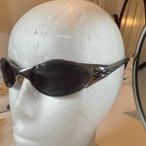 Vintage Blue Flame Silver Sunglasses
